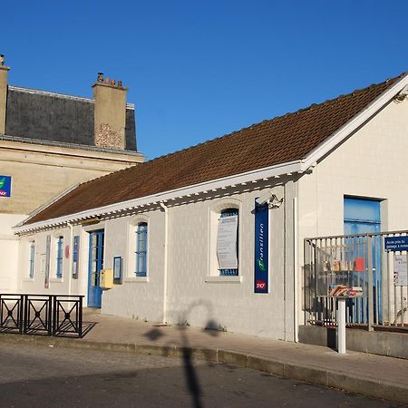 Hotel Dg Méry-sur-Oise Exterior photo