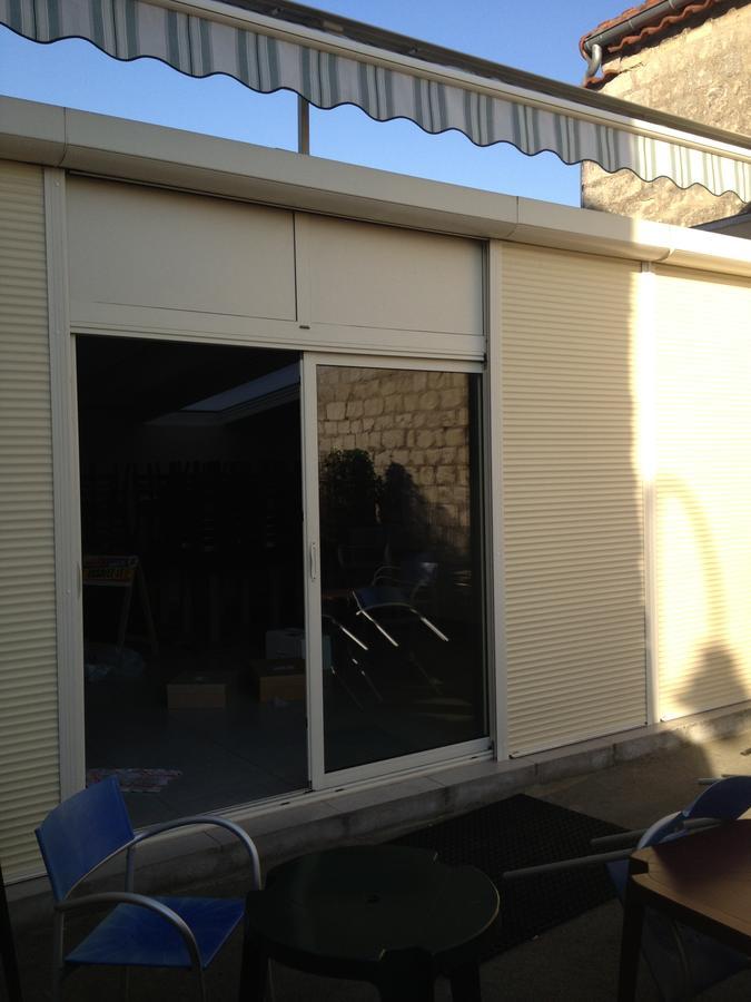 Hotel Dg Méry-sur-Oise Exterior photo
